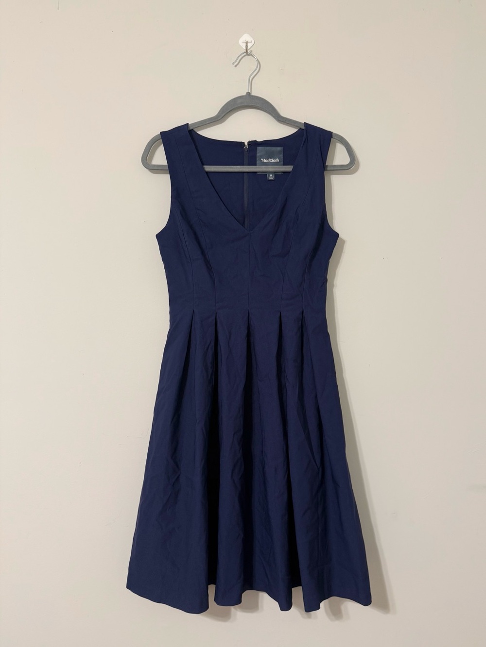ModCloth Blue Pleated V-Neck sleeveless Dress - Picture 2 of 5
